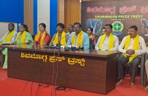 Kupendra Ayanuru demanding Karmika Dasara in Shivamogga press conference - Ai-Vartha