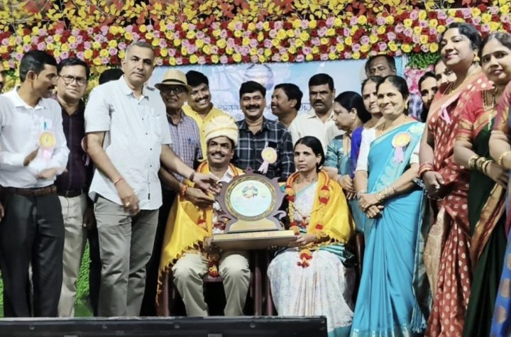 Siddabasappa speaking at Shivamogga Teachers Musical Event - Ai-Vartha
