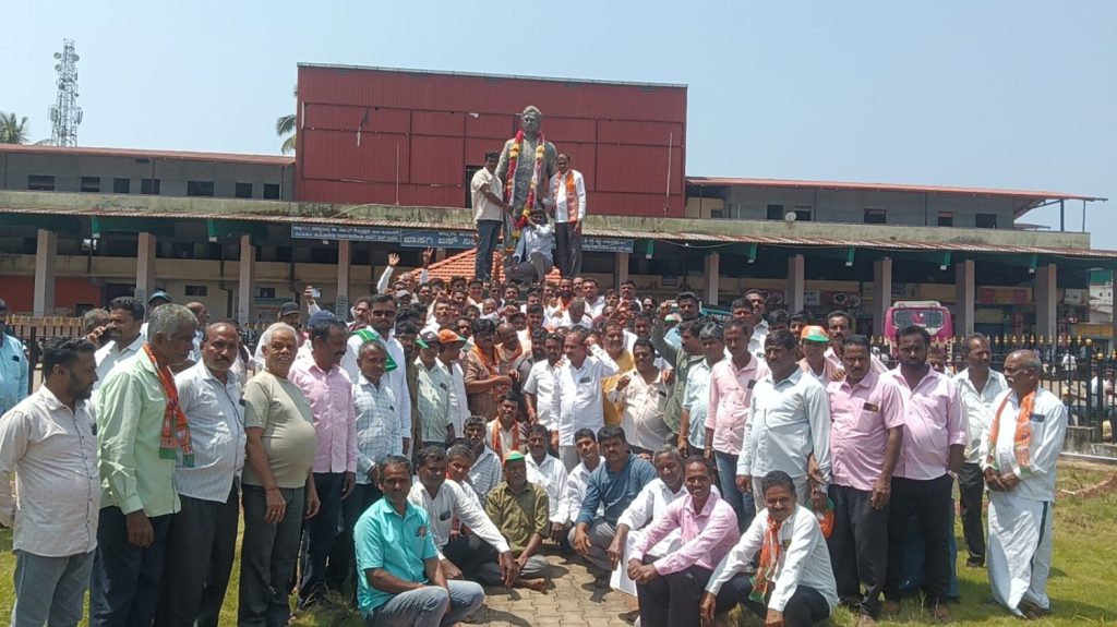 Kumar Bangarappa birthday celebration in Soraba Shivamogga