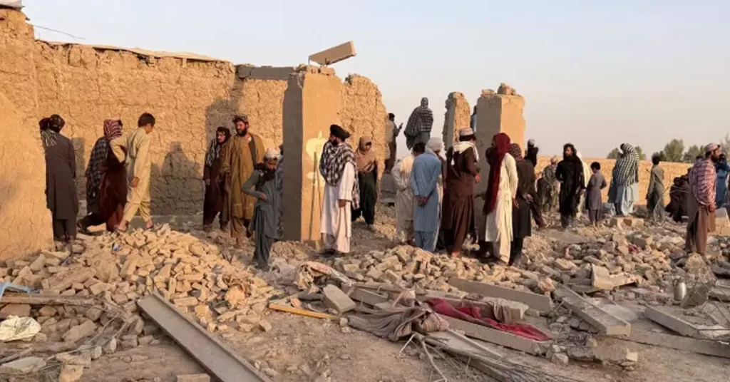 Pakistan conducts airstrikes on Helmand and Kunar provinces in Afghanistan