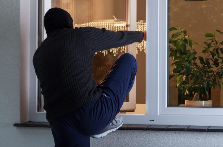 Representative image of the window mesh theft case in Vivekananda Layout, Shivamogga