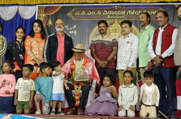 Bhadravathi Vasu and Lokanath felicitation program in Shivamogga by APMC and Bhavagana team