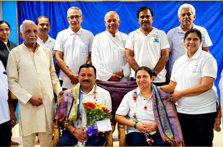ಶಿವಮೊಗ್ಗದ ಶಿವಗಂಗಾ ಯೋಗ ಕೇಂದ್ರದಲ್ಲಿ ನಡೆದ ಕೃತಜ್ಞತಾ ಸಭೆಯಲ್ಲಿ ಯೋಗಾಚಾರ್ಯ ಡಾ. ಸಿ.ವಿ. ರುದ್ರಾರಾಧ್ಯ